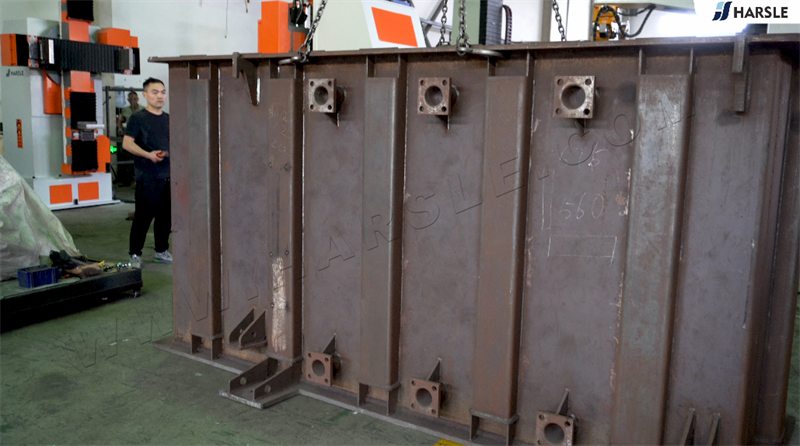 How to Weld the Power Transformer Oil Tank by Robot - HARSLE